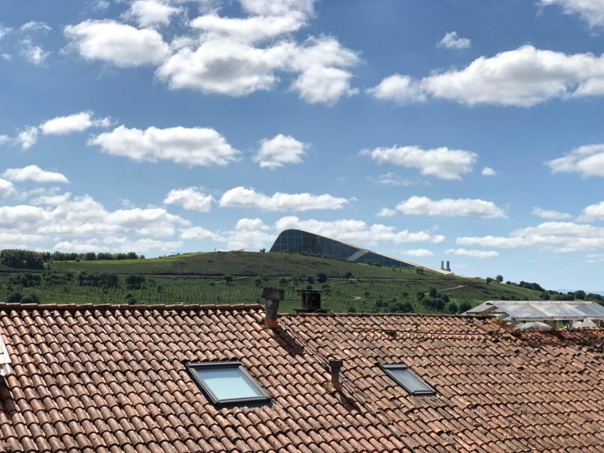 Oh La Life! Camino Frances Santiago de Compostela Exterior foto